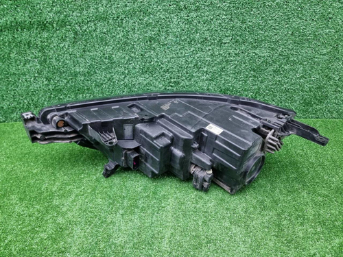 Фара правая Chery Tiggo 8 Pro Max (22-нв) LED