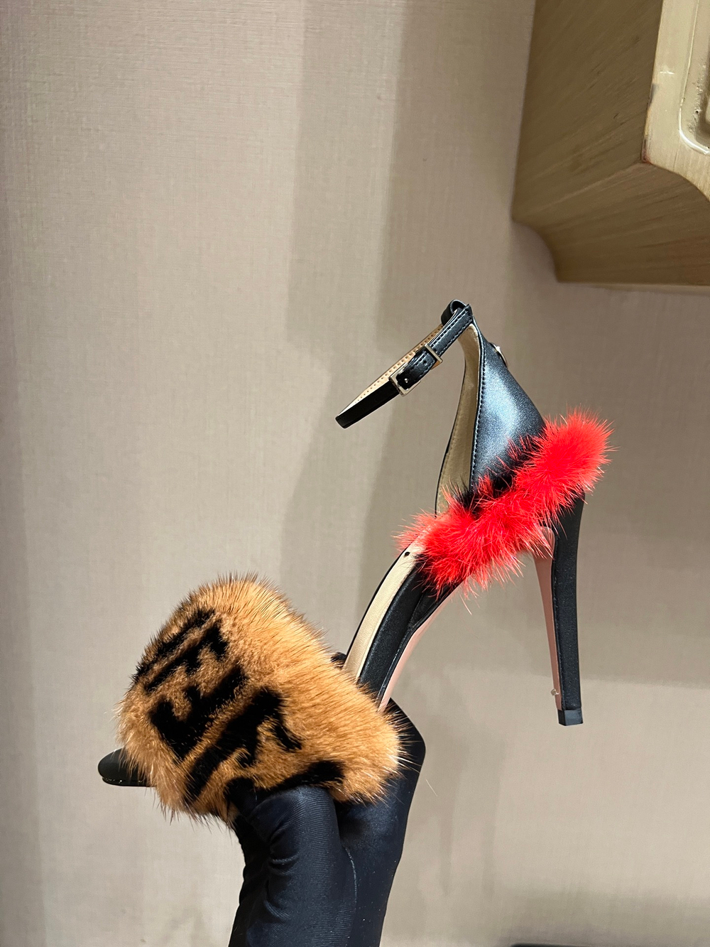 Fendi Pump
