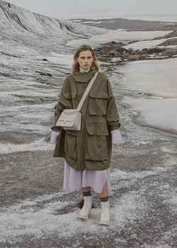 POLENE СУМКА NUMERO SEPT, ЦВЕТ МЕЛА