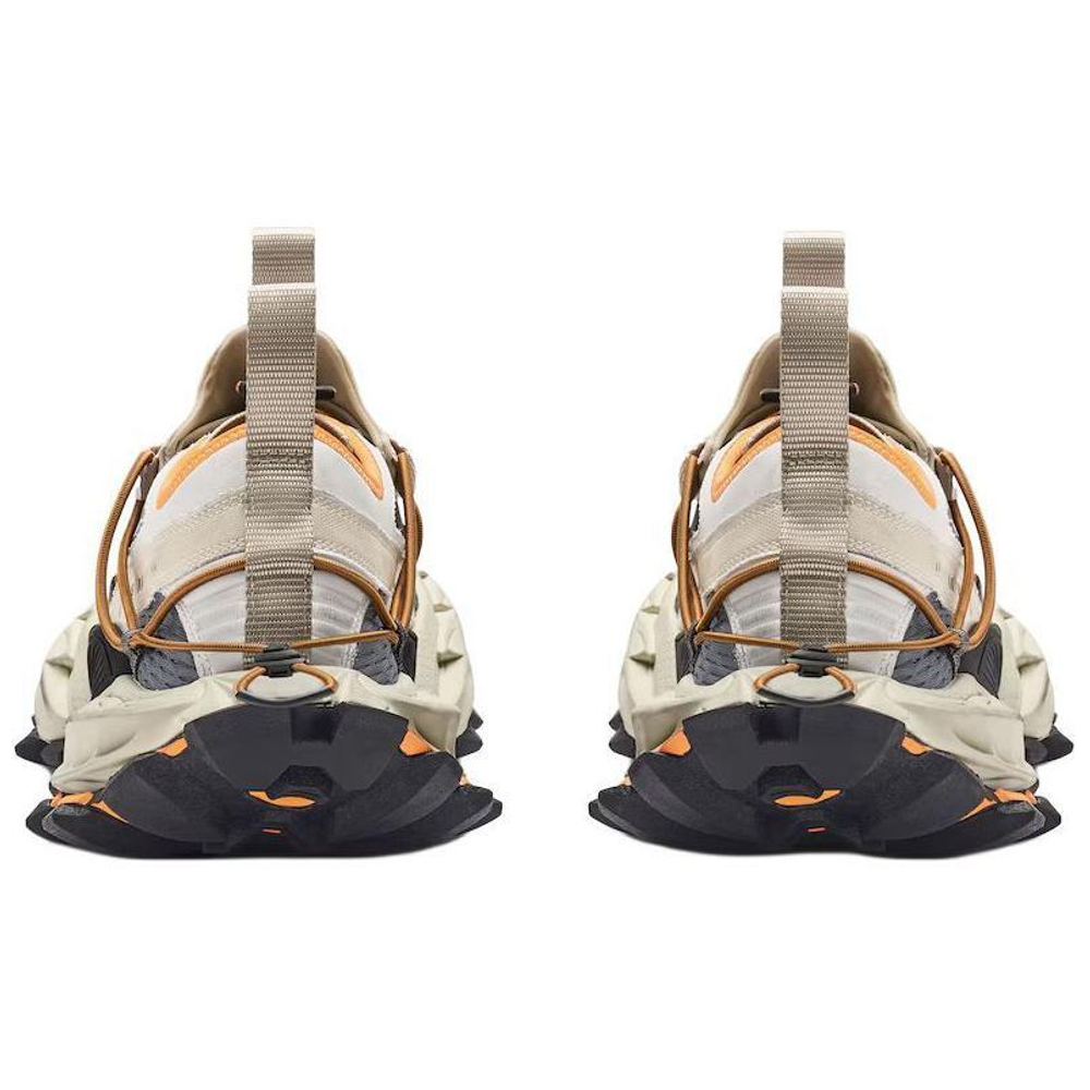 Balenciaga Hike