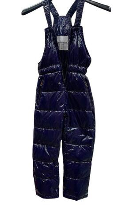 Пуховой комбинезон Moncler