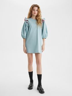 Платье с воланами цвета полыни