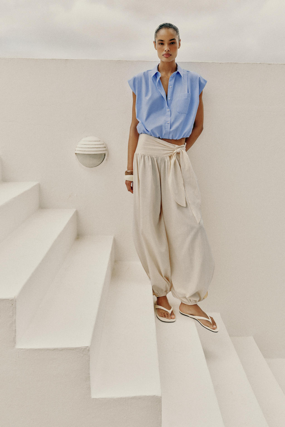 ZARA УКОРОЧЕННАЯ РУБАШКА, ГОЛУБОЙ