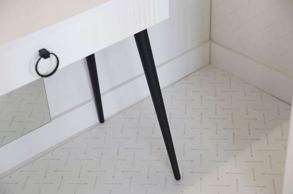 Ева (MebelSon) Столик туалетный 2