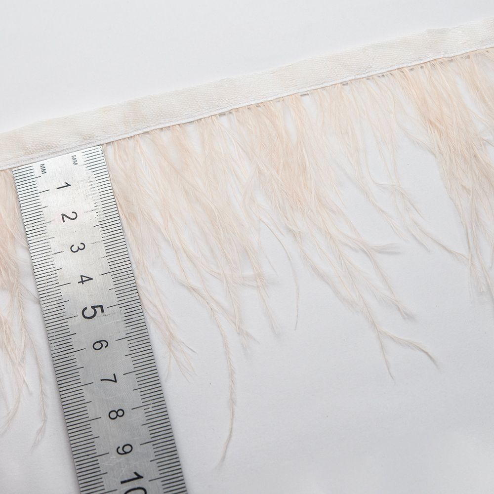 Страусиные перья на ленте, оттенок "Персиковый", 4-10см