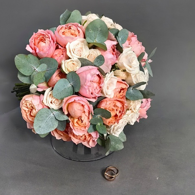 Букет невесты и бутоньерка