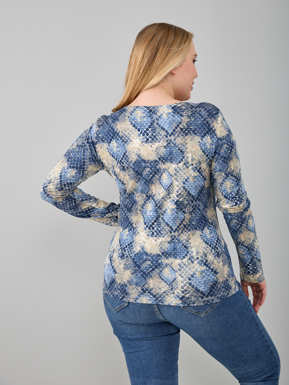 Лонгслив ЛНл-001/голубой-питон