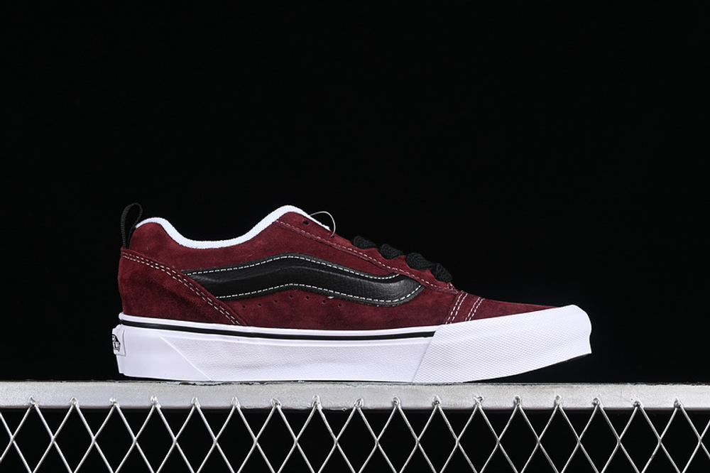 Vans Knu Skool 'Black & Red'