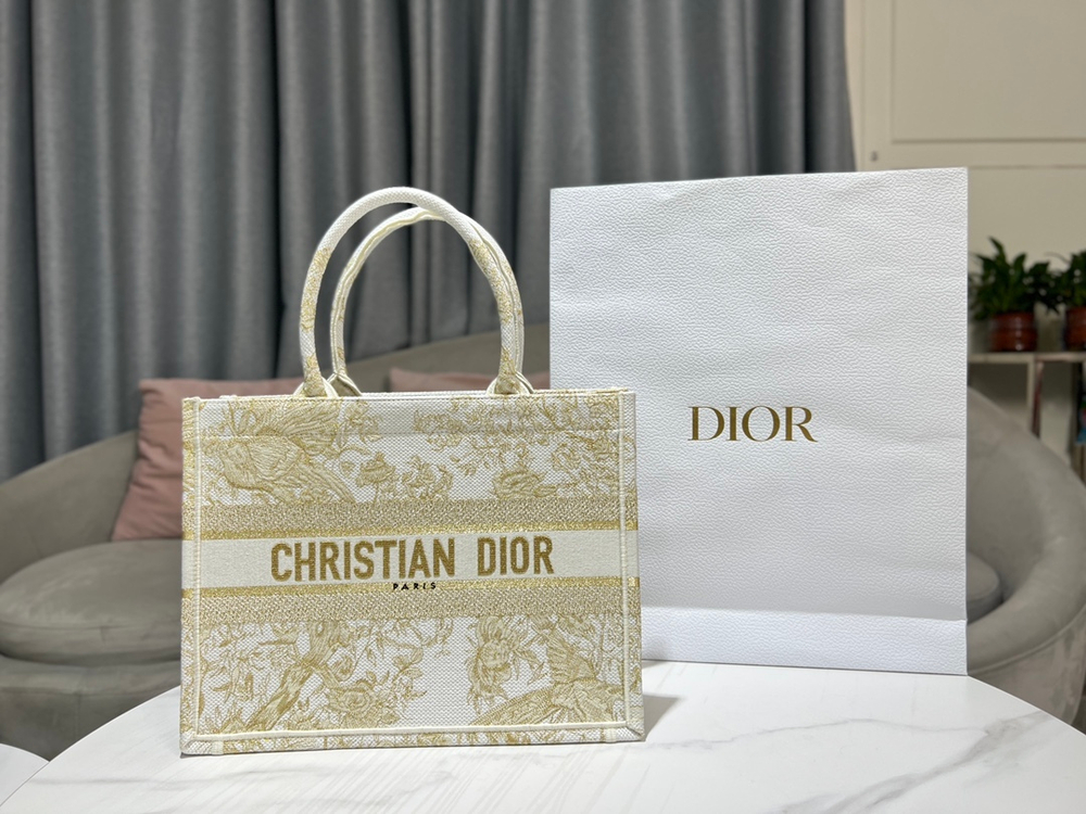 Christian Dior Book Tote 36 cm