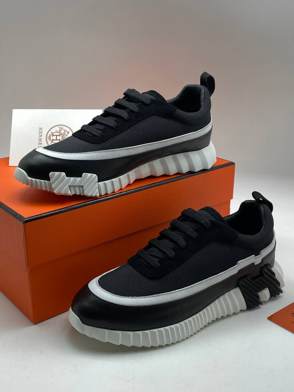 Кроссовки Hermes