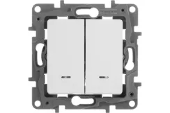 Выключатель Legrand Etika 2-клавишный с индикатором проходной белый 30202