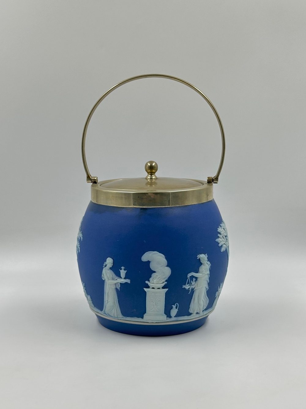 Бисквитница Wedgwood