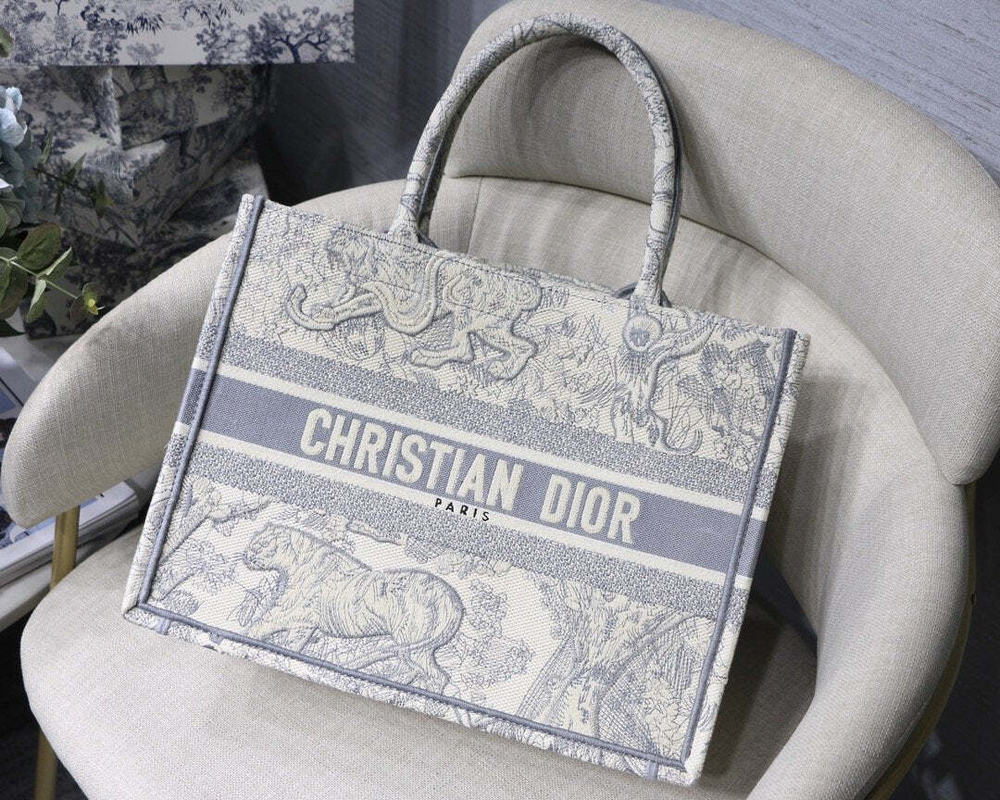 Christian Dior Book Tote 36 cm