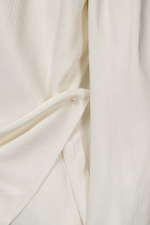 «Draped-detailing blouse» Блуза с драпировками из вискозы.