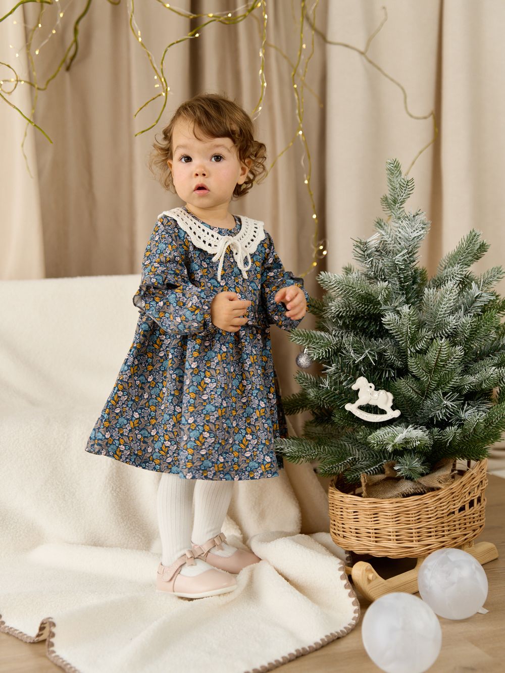 Платье с рюшами "Ночной сад" 0+