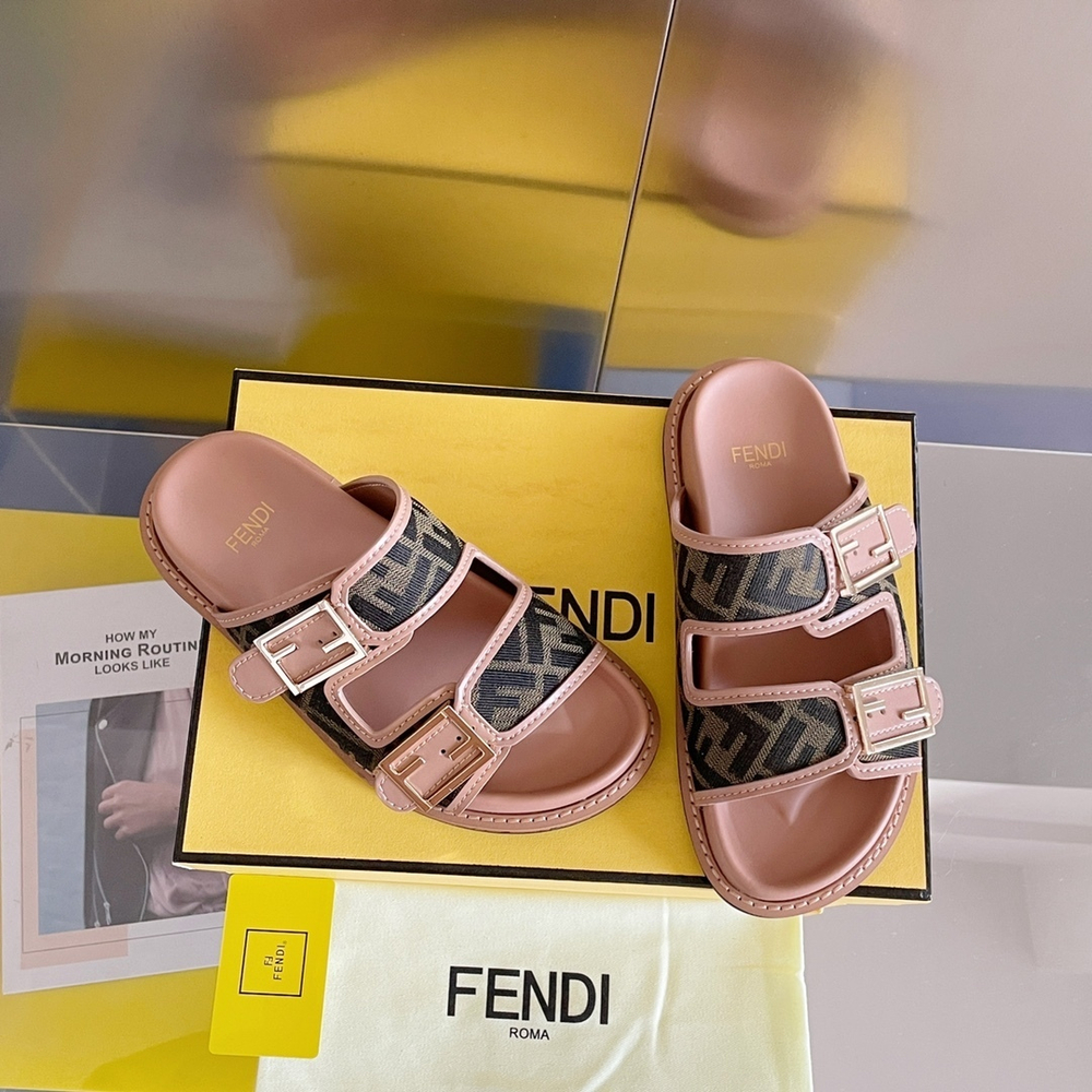 Fendi Feel Slides