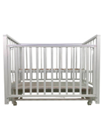 Детская кроватка Sweet Baby с маятником Vittoria Pro белая