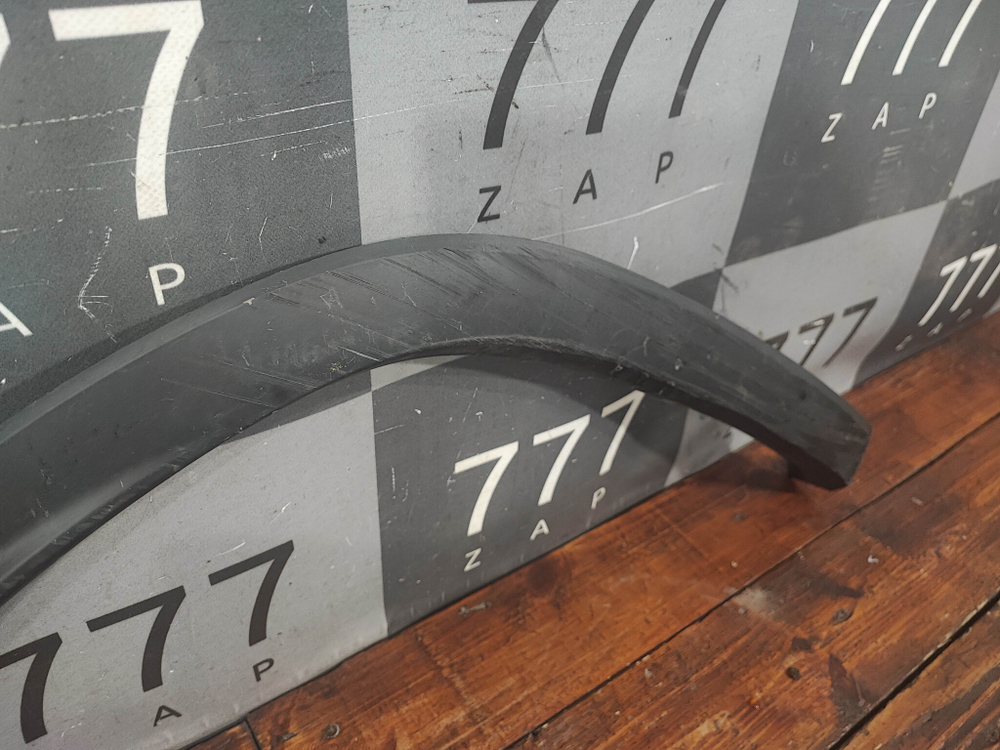 Накладка крыла заднего правого Lexus RX 4 15-нв Б/У Оригинал 7560548020