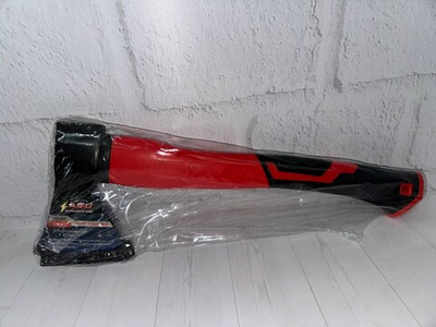 Топор 600 грамм резиновая ручка