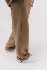 Джоггеры с вышивкой BEIGE