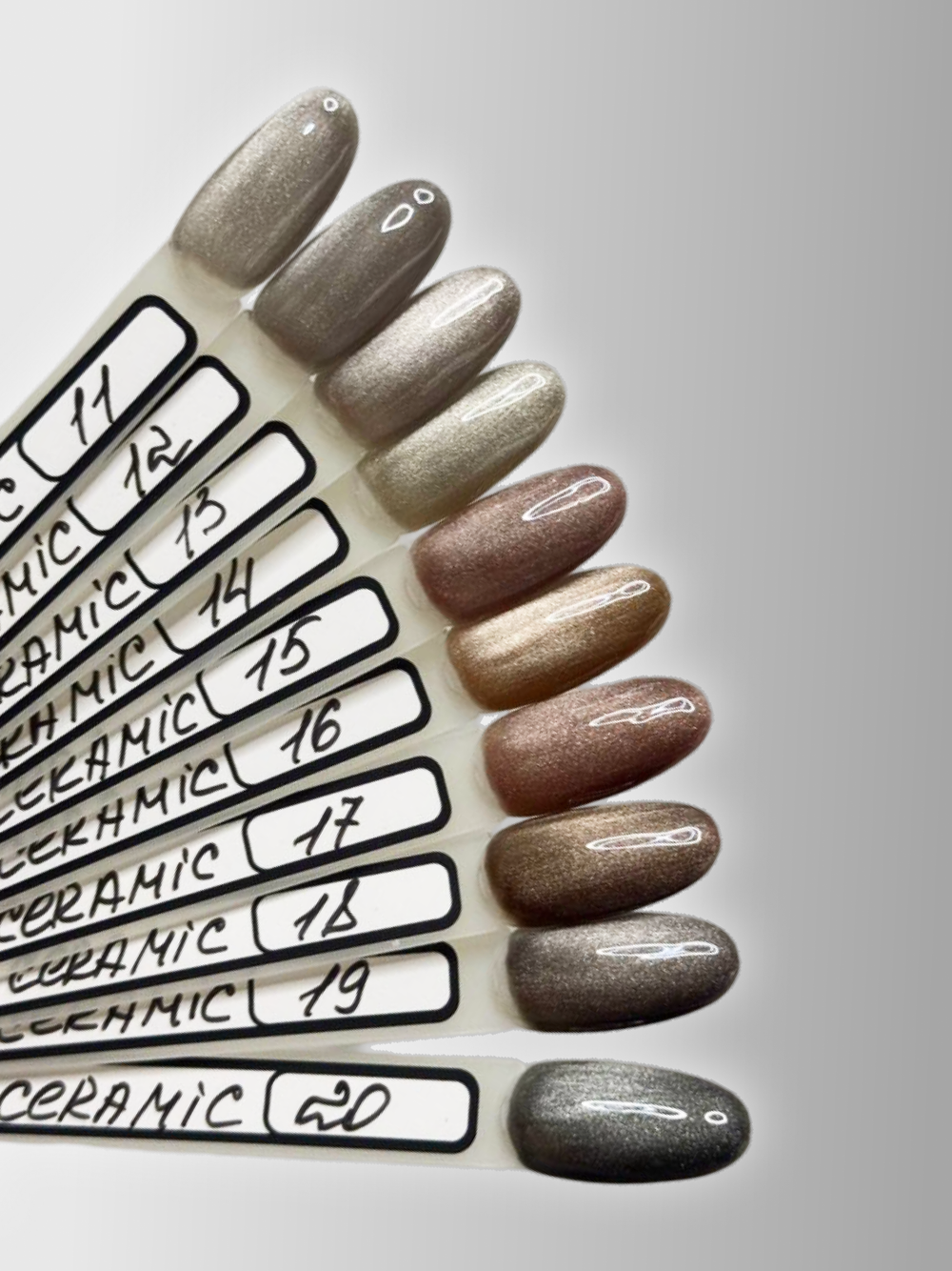 Capellis Кошачий глаз гель лак шелковый для ногтей с шиммером №03 15мл