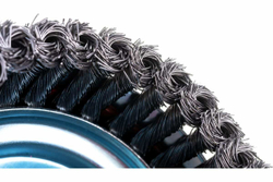 Щетка чашечная усиленная для УШМ (жгутированная стальная проволока 0,5 мм, 125 мм) MIRAX 35144-125