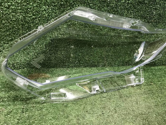 Стекло фары правое Nissan X-Trail T32 (2013-2019)