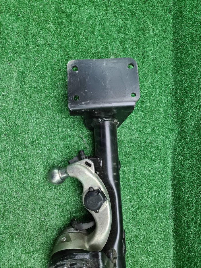 Фаркоп BMW IX I20 (2021-н.в.)