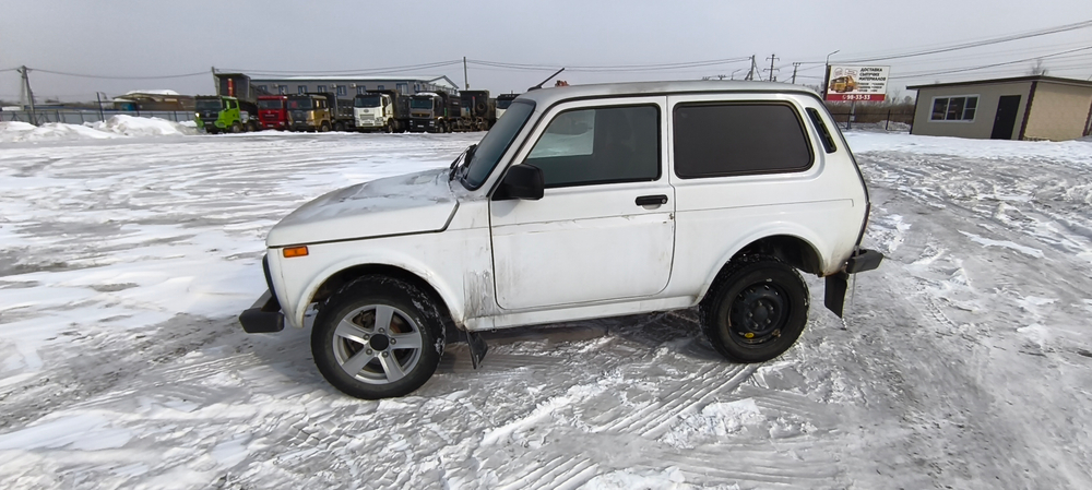 LADA 4X4 Niva Legend 3 дв Classic 1.7 5MT