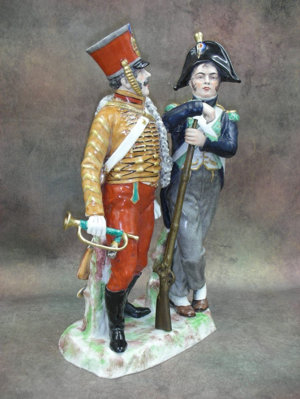 Статуэтка. Фарфор. Трубач и солдат. Dresden. Германия