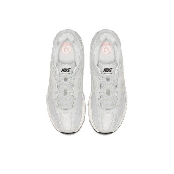 Nike Air Zoom Vomero 5 Беговые кроссовки Низкие Унисекс