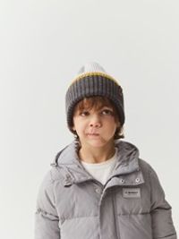 Шапка тыква из смесовой шерсти однослойная Колор блок "Серебро"