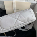 Chanel 19 26 cm