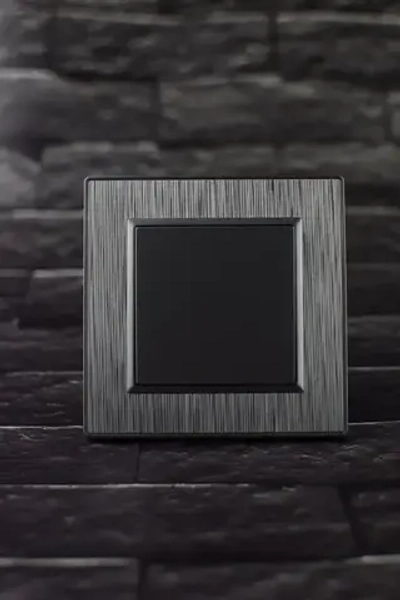 Выключатель одноклавишный серый