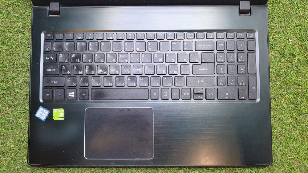 Ноутбук Acer i5-6/6Gb/940MX 2Gb/FHD