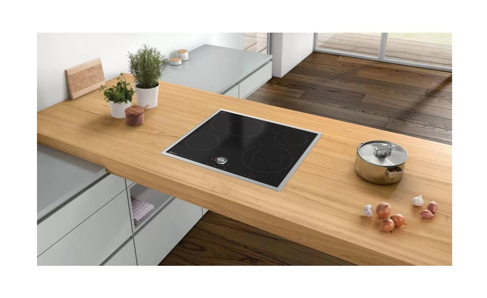 Стеклокерамическая панель Neff T16BT76N0