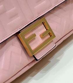 Fendi Baguette 27 cm