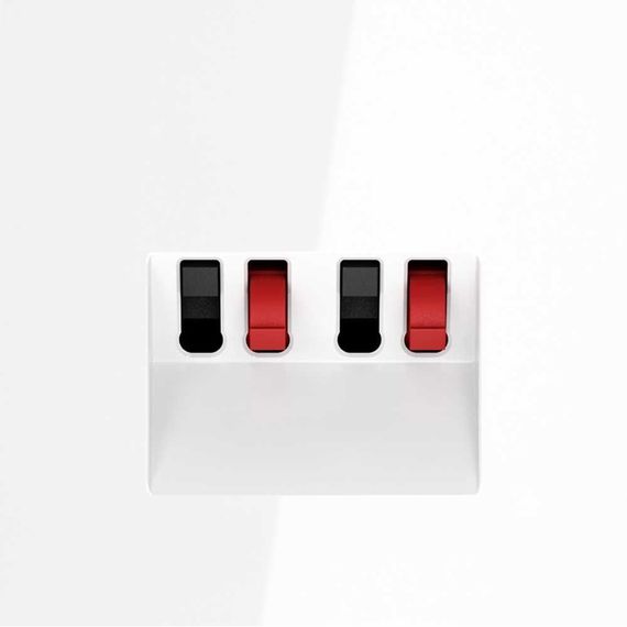 Розетка акустическая встраиваемая Voltum S70 4-местная, (белый глянцевый) VLS060301