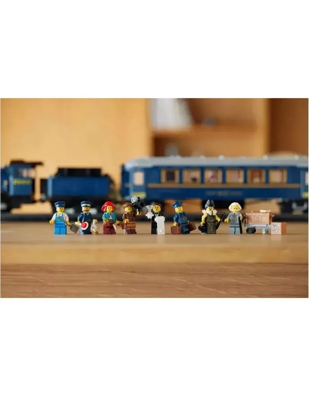 Конструктор Поезд Восточный экспресс 2540 деталей