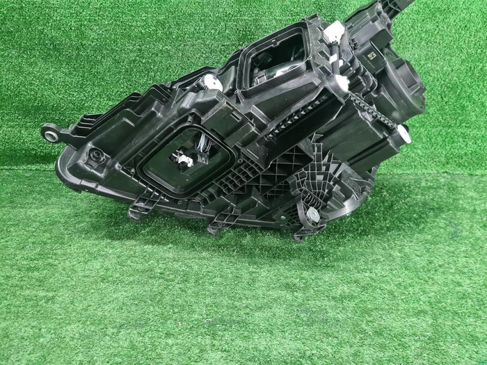 Фара правая Mercedes GLS x167 19-23 Multibeam LED