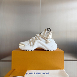 Louis Vuitton Archlight