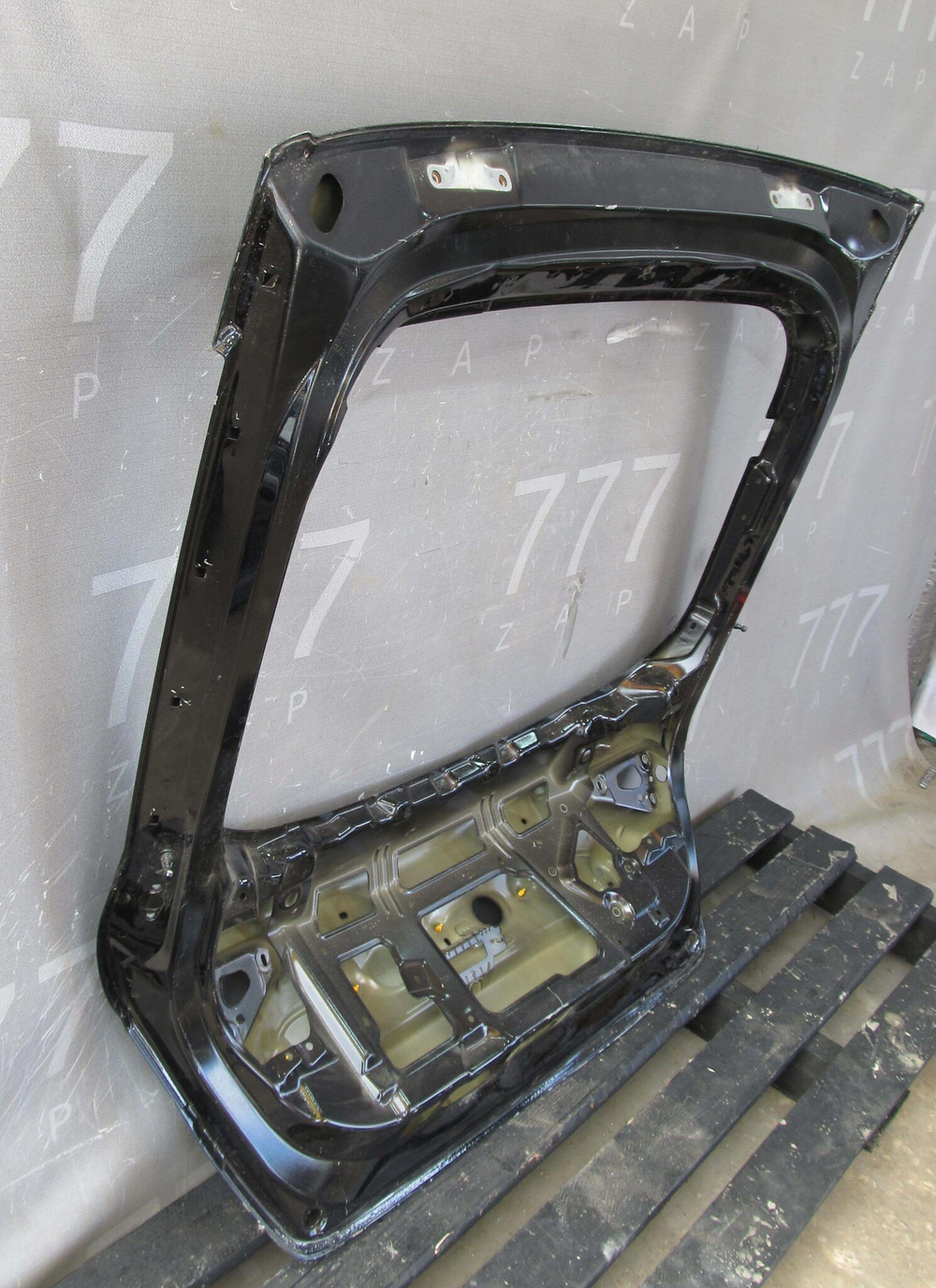 Крышка багажника Kia Stinger (CK) 17-21 Б/У Оригинал 73700J5010