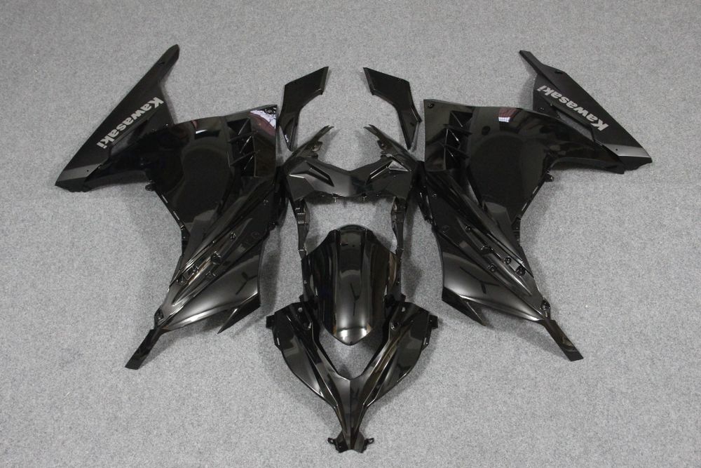 Комплект пластика для мотоцикла Kawasaki Ninja 300R 13-15 Черный