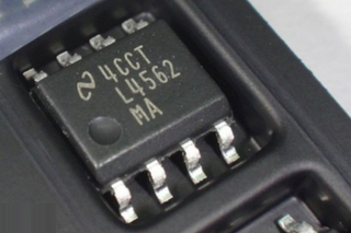 Операционный усилитель LM4562 SOP8