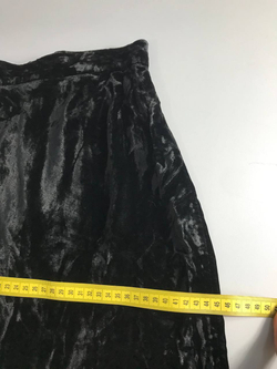 Юбка бархатистая, визуально 40/42 размер