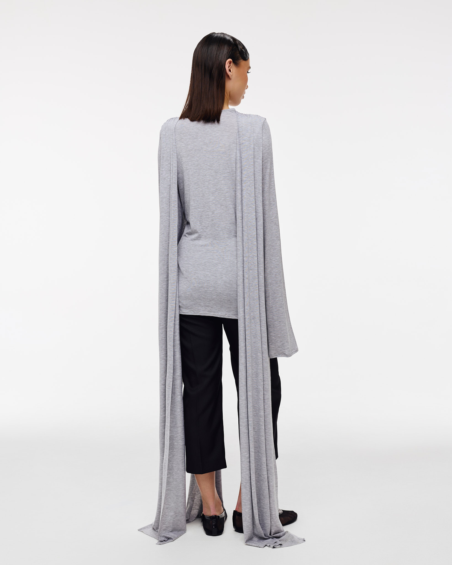 Лонгслив Neuf (Нёф) серый