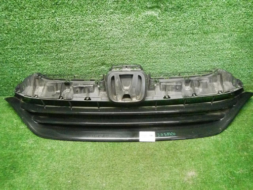 Решетка радиатора Honda Cr-v 5 (2016-2023)