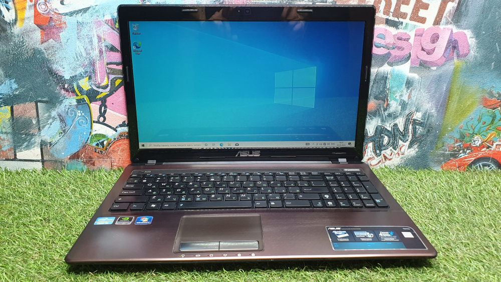 Ноутбук Asus i5/10Gb/GT 540M 2Gb