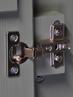 Шкаф распашной для одежды Неаполь из натурального дерева, зеленый