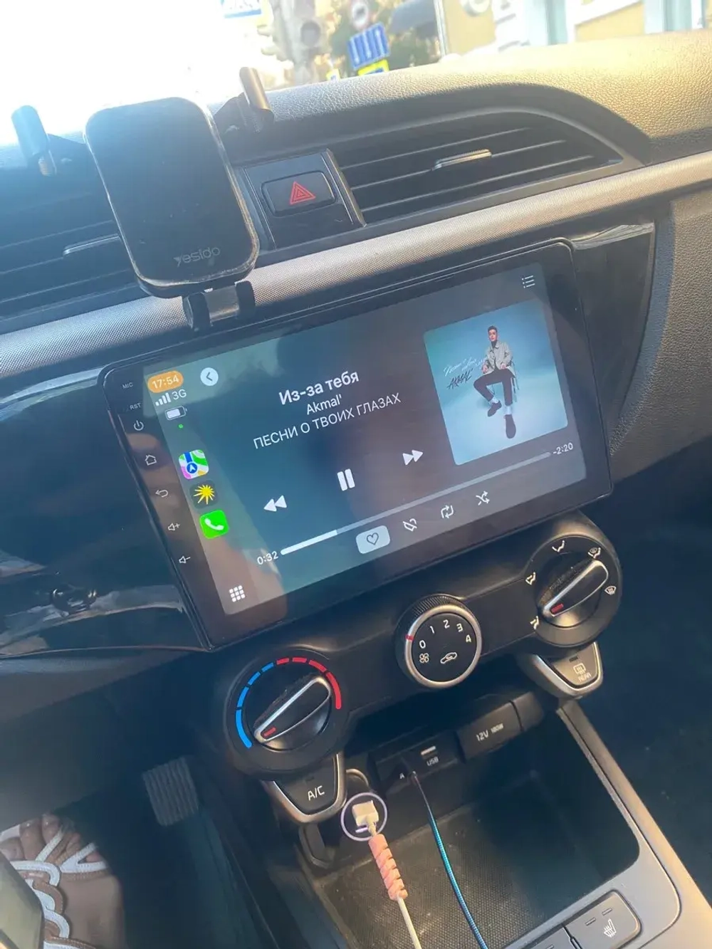 Магнитола для KIA Rio 4, Rio X-Line 2017-2020 (рамка под 9" без кнопки) - Teyes CC3L на Android 10, 8-ядер, CarPlay, 4G SIM-слот